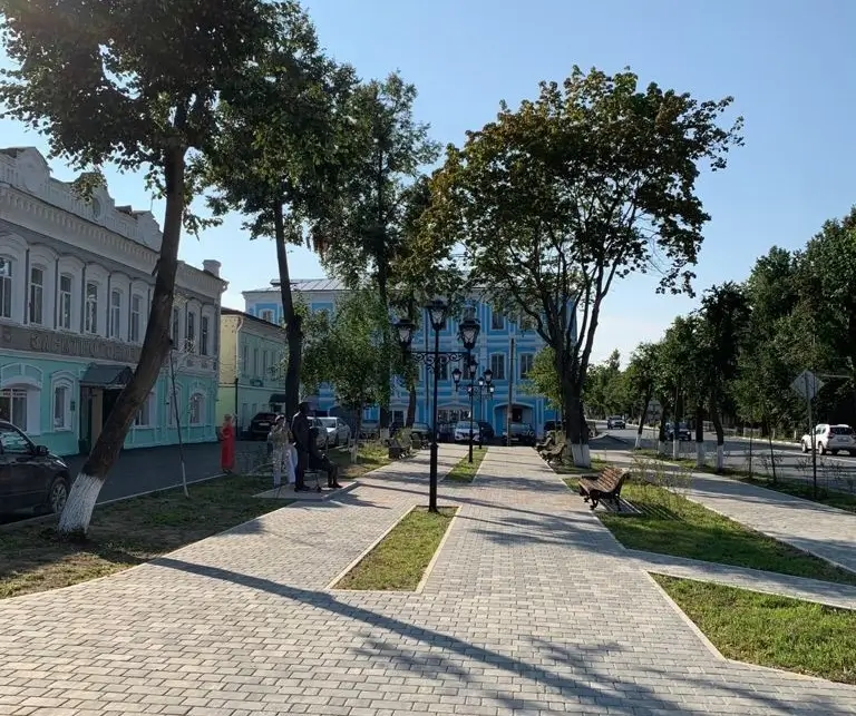 Вязники. Советская улица. А вот тут как раз все вполне современно: ухожено, чисто и уютно